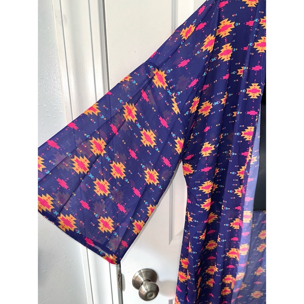 Grace & Emma Purple/Pink Aztec Print Colorful Western Duster Kimono Shawl - Picture 6 of 7